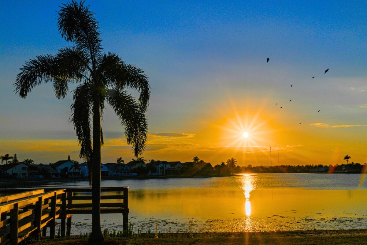 lake worth florida sunrise over the water